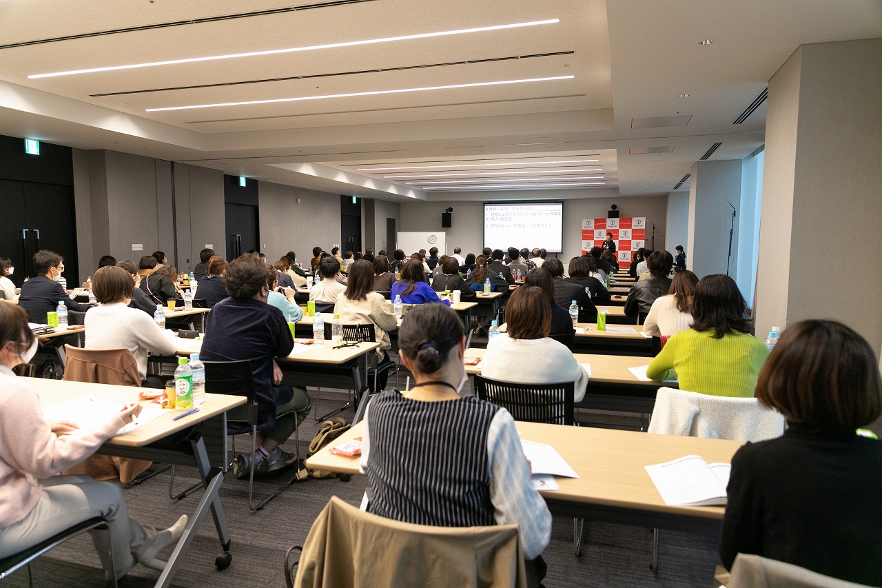 統合的実践とは何ですか、またその目的は何ですか?